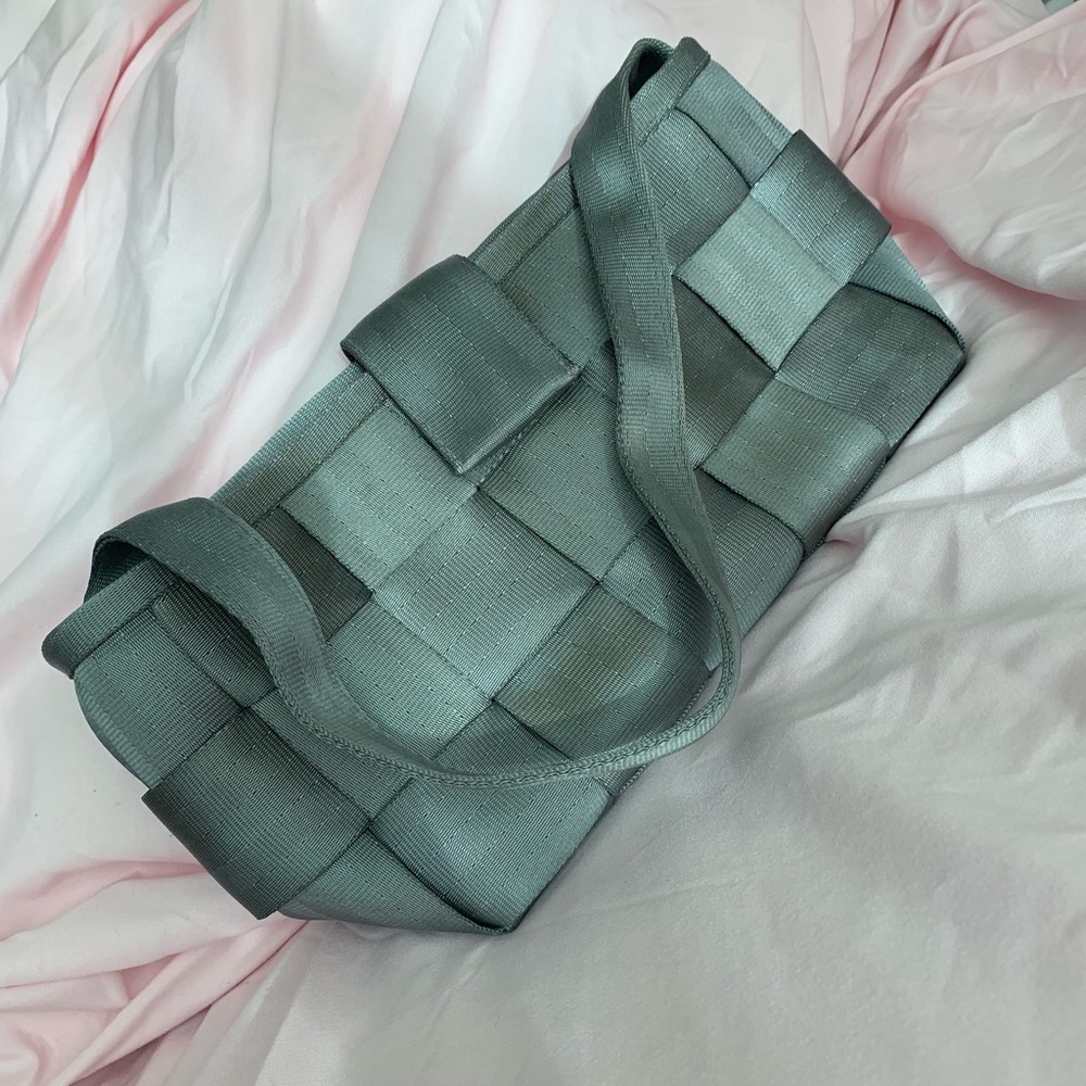 The Original Seatbelt Bag!